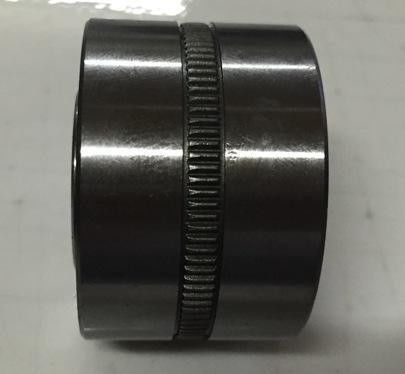 Pulle de tension à roulement à décharge d'embrayage à rangée unique pour produits séparés